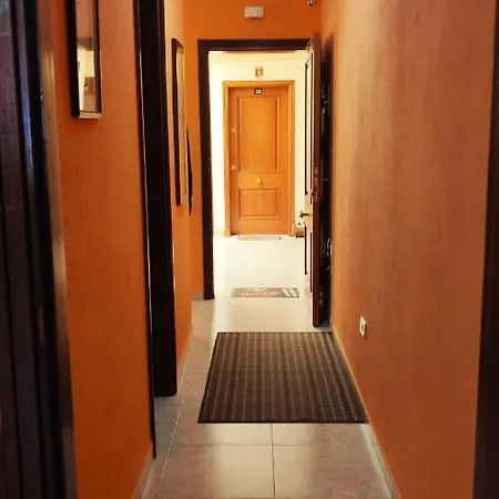 Apartamento Edificio Las Nieves Tenerife San Isidro De Abona A 3 Km De La Hermosa Playa De El Medano 90 Mq Maravilloso Luminoso Espacioso Piso 92 Mq 3 Dormitorios 2 Banos Salon Doble