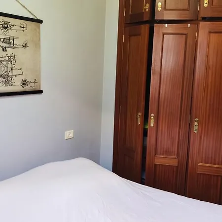 Edificio Las Nieves Tenerife San Isidro De Abona A 3 Km De La Hermosa Playa De El Medano 90 Mq Maravilloso Luminoso Espacioso Piso 92 Mq 3 Dormitorios 2 Banos Salon Doble * San Isidro (Tenerife)